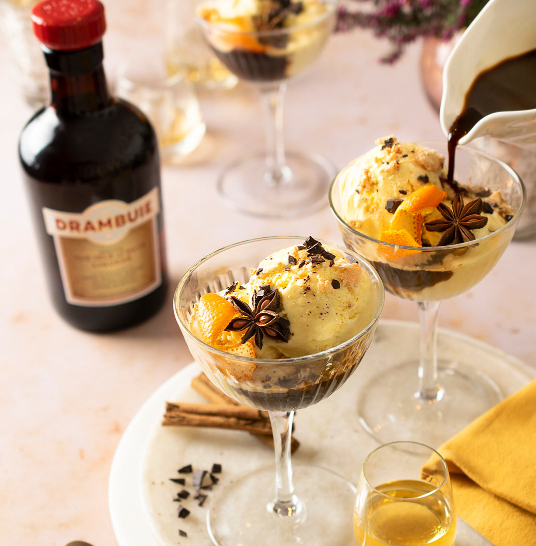 https://www.drambuie.com/assets/Uploads/cocktails/listimage/Affogato-with-Orange-and-Drambuie-Ice-Cream-desktop.jpg